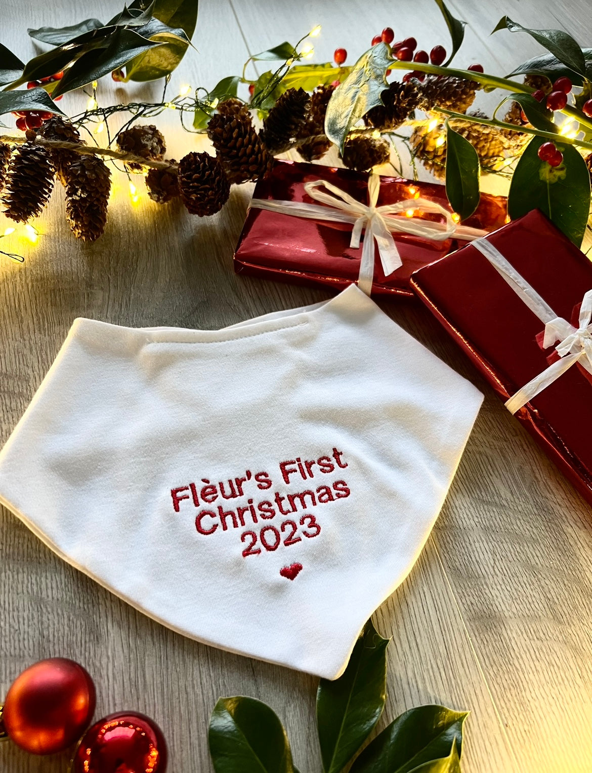 Betty Mckenzie - Personalised / Baby's first Christmas bib