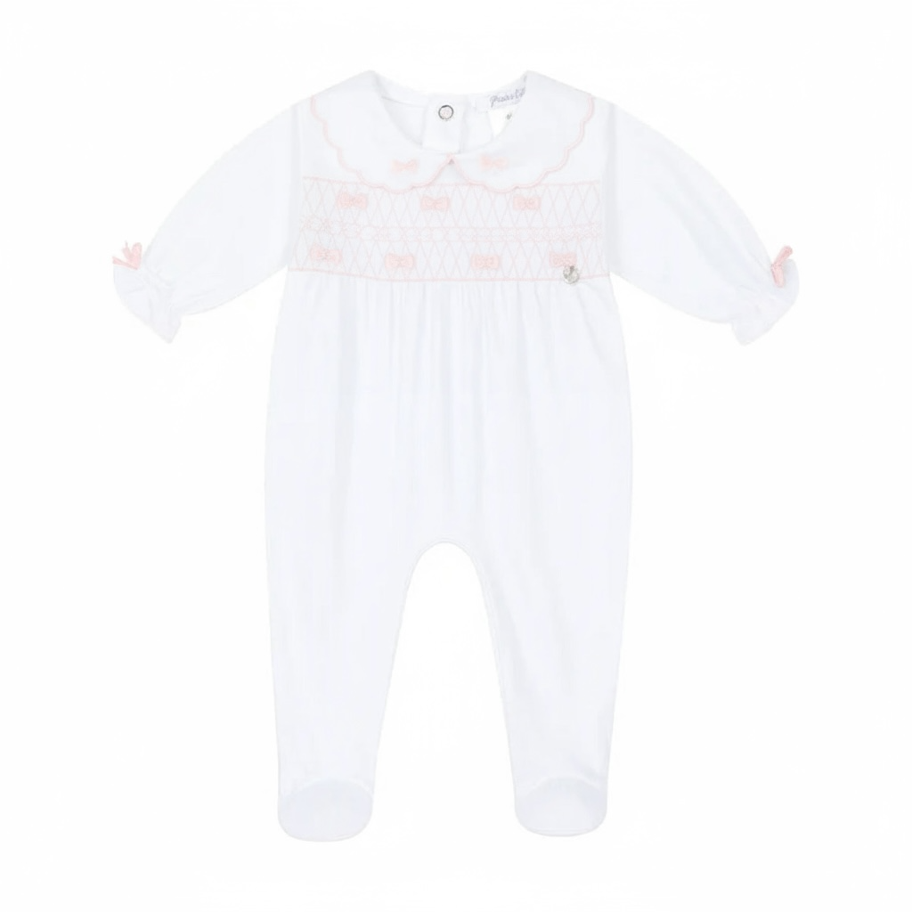 Deolinda - White romper with light pink smocking detail