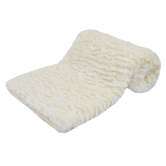 Betty Mckenzie - Fleece blanket cream