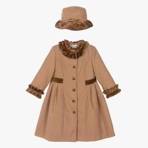 Sarah Louise, Coats & Jackets, Sarah Louise - Traditional camel  coat and hat